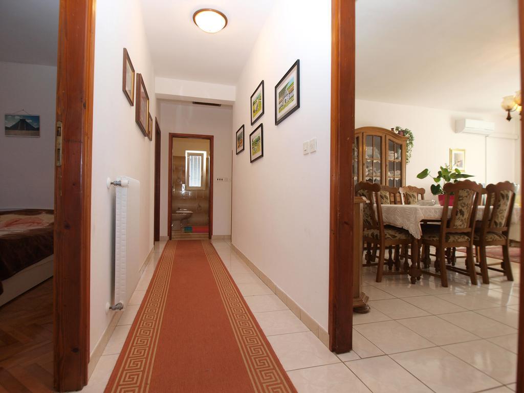 Apartment Luisa 1437 Peruški Exteriör bild
