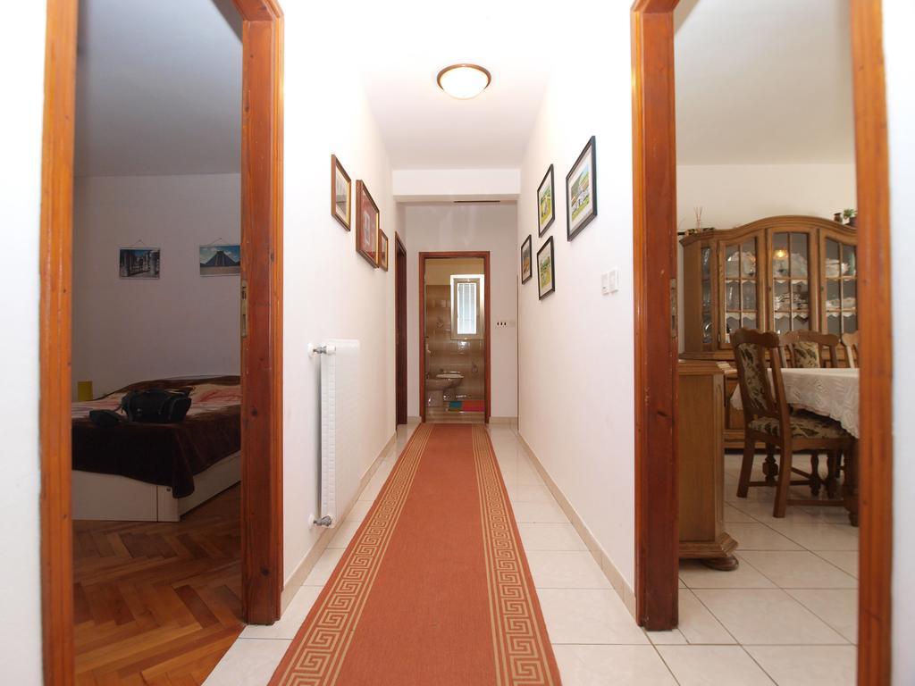 Apartment Luisa 1437 Peruški Exteriör bild
